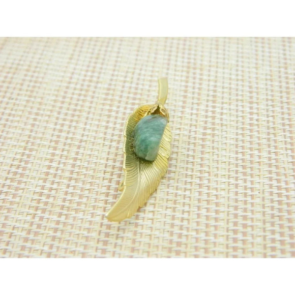 Green Aquamarine Gold Tone Leaf Pin Brooch Vintage - Picture 3 of 4